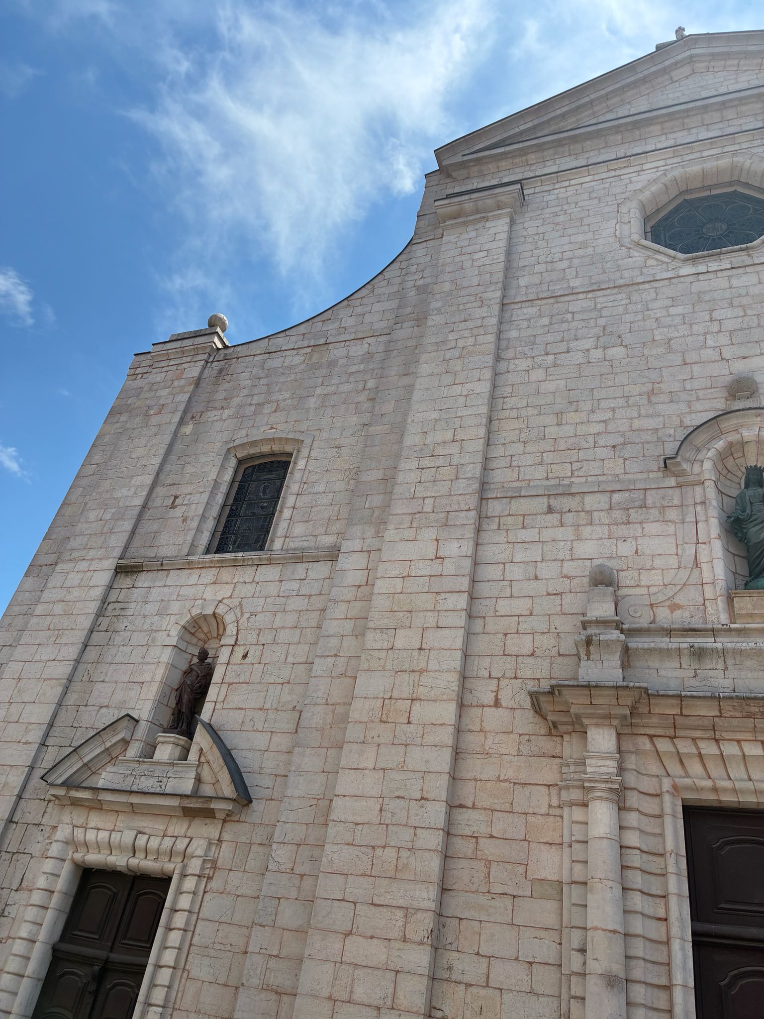 Abbaye du Thoronet – Monastère orthodoxe Saint Michel du Var